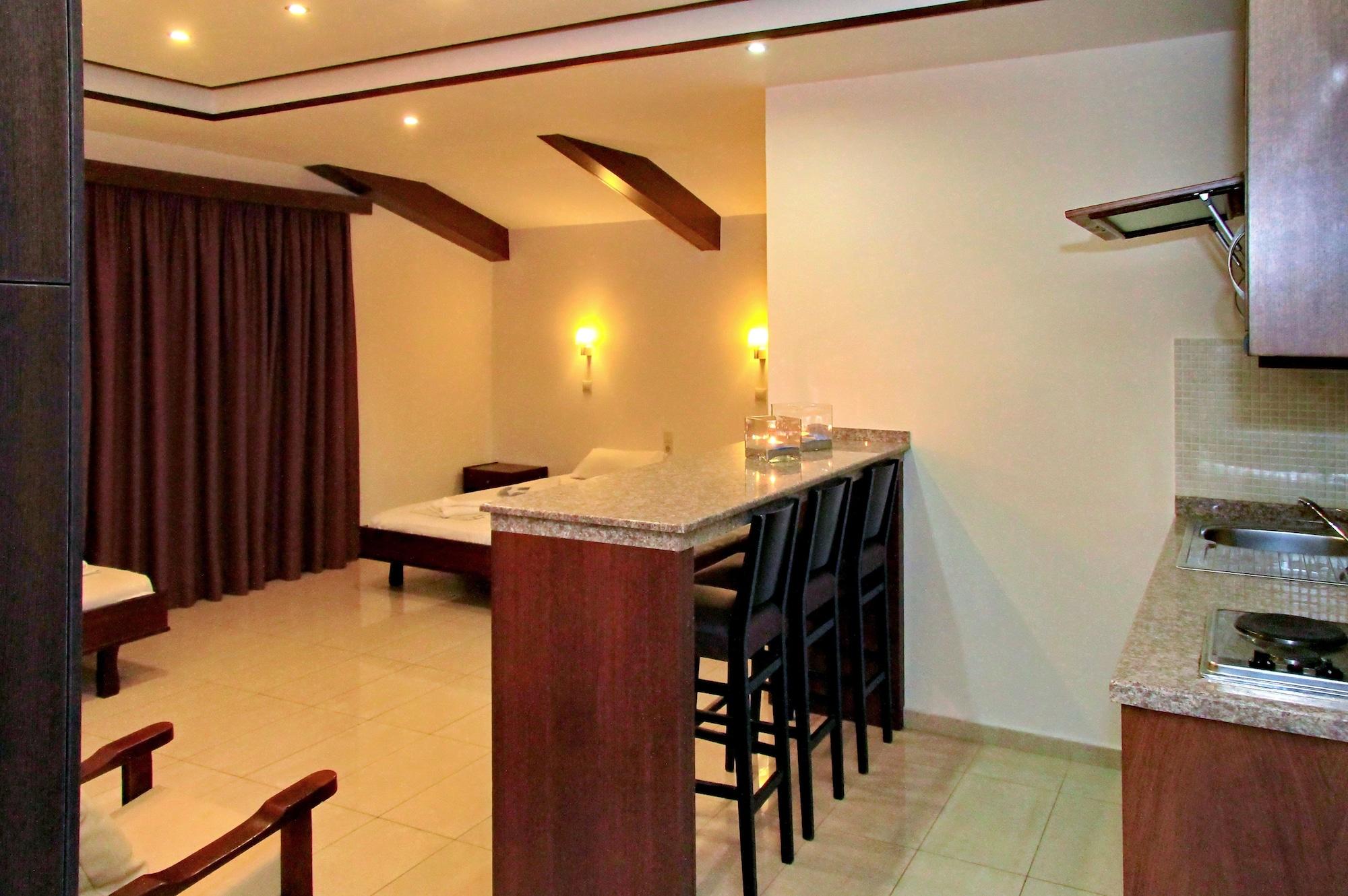 24 Seven Boutique Hotel Malia  Exterior photo